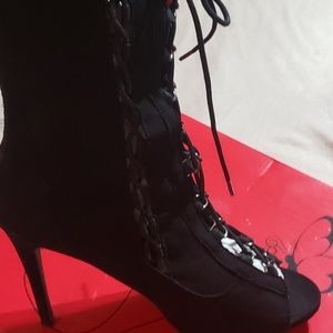 Zapato marca Jenny Rivera